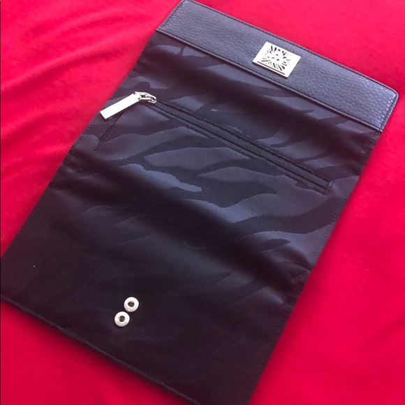 Anne Klein wallet - Picture 2 of 6